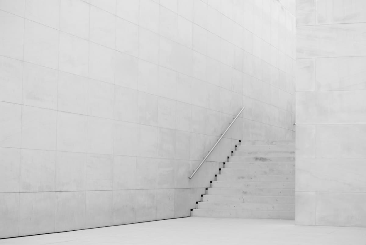 Minimalist concrete staircase and wall
